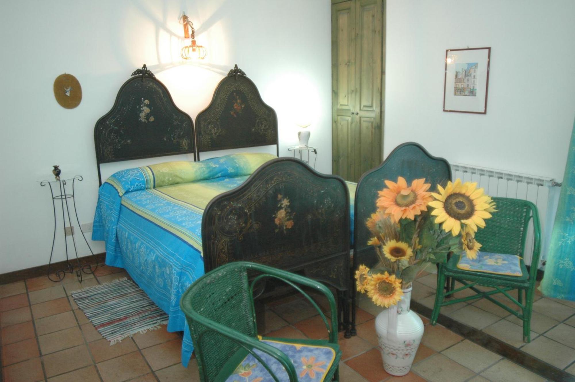 Agriturismo Santa Margherita Gioiosa Marea Exterior foto