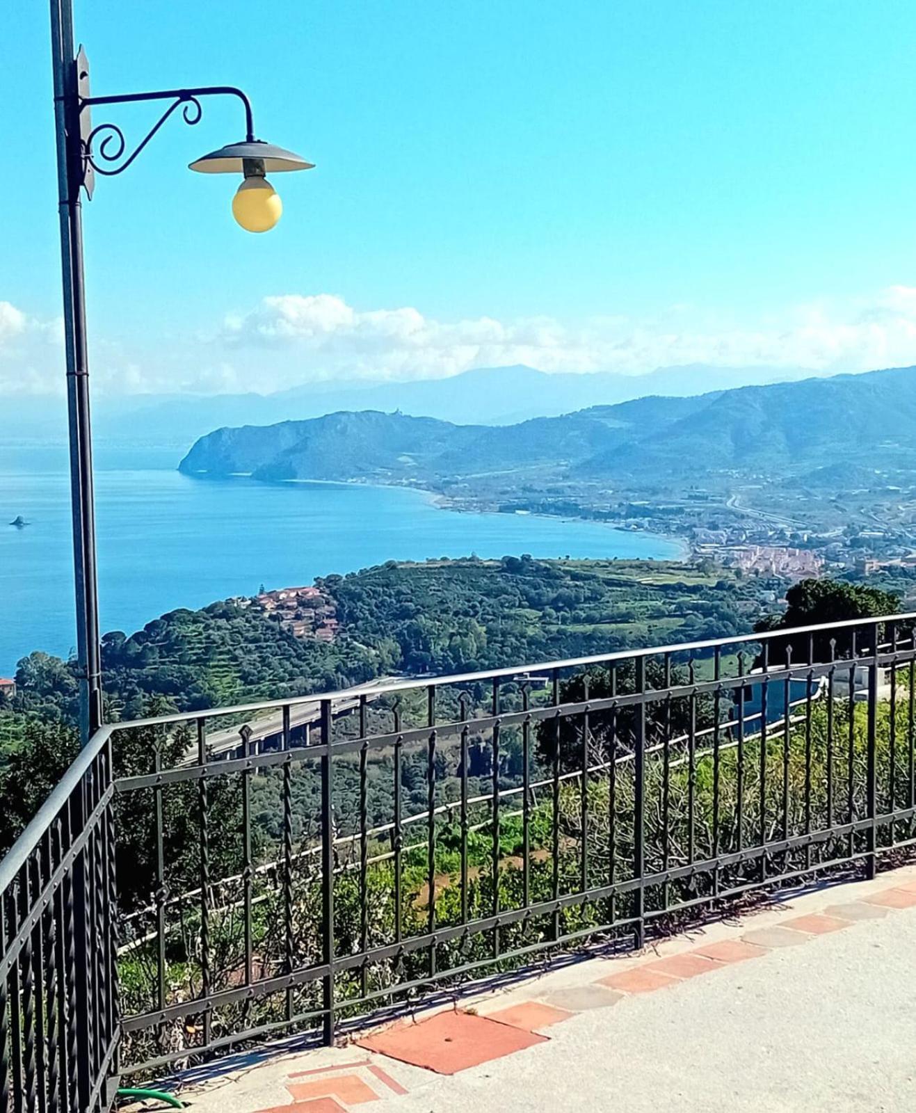 Agriturismo Santa Margherita Gioiosa Marea Exterior foto
