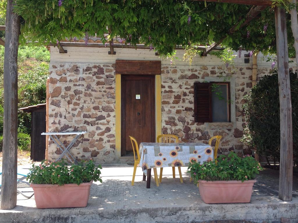 Agriturismo Santa Margherita Gioiosa Marea Exterior foto