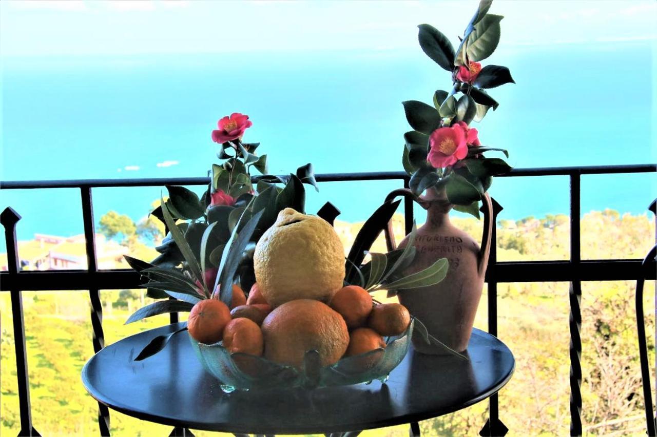 Agriturismo Santa Margherita Gioiosa Marea Exterior foto